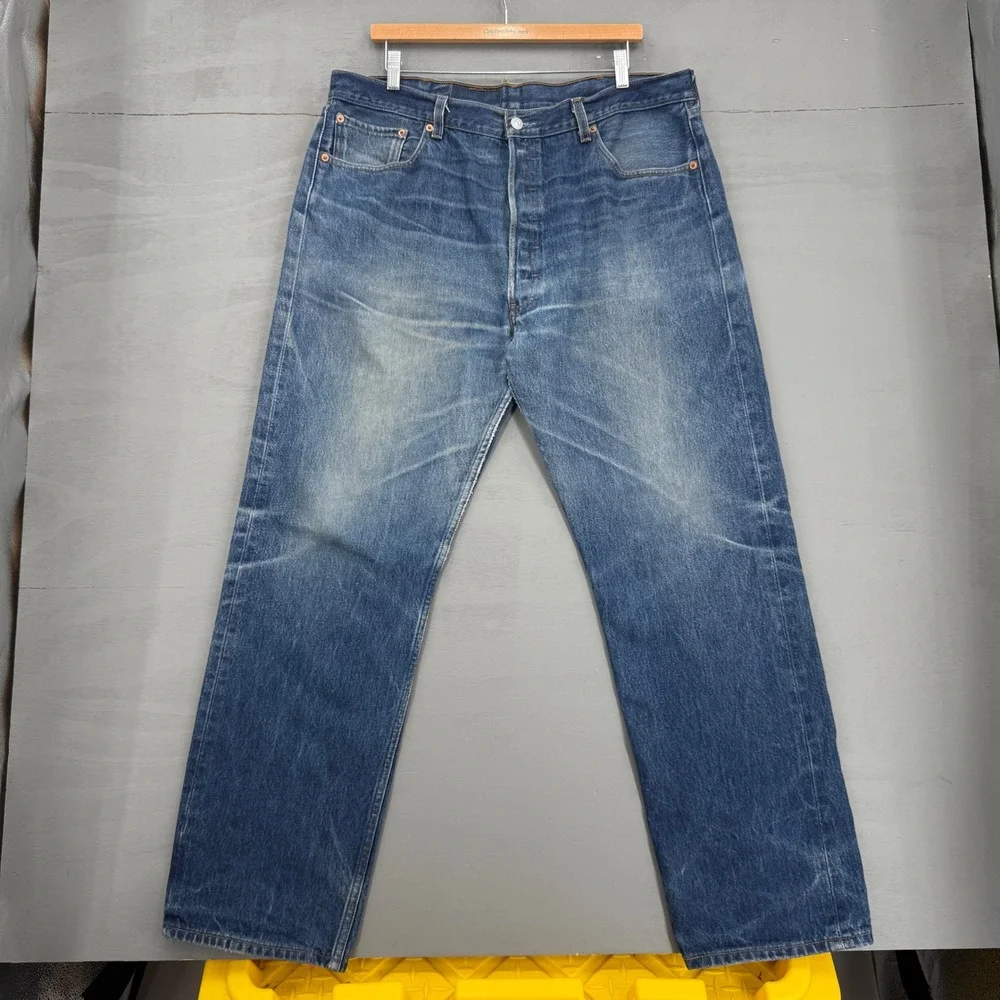 Vintage Levi's 501 xx Honeycomb Jeans Blue Button Fly USA 38 x 31 Faded 90s